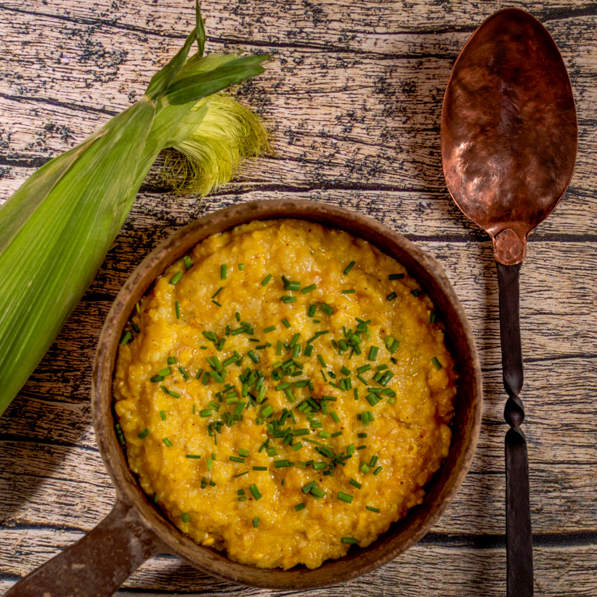 Bowl of creamed corn.