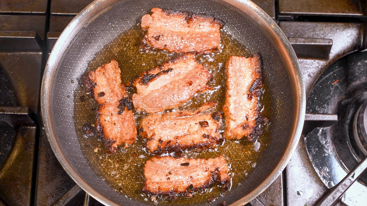 Fry the Sliced Pork Belly Until Crispy
