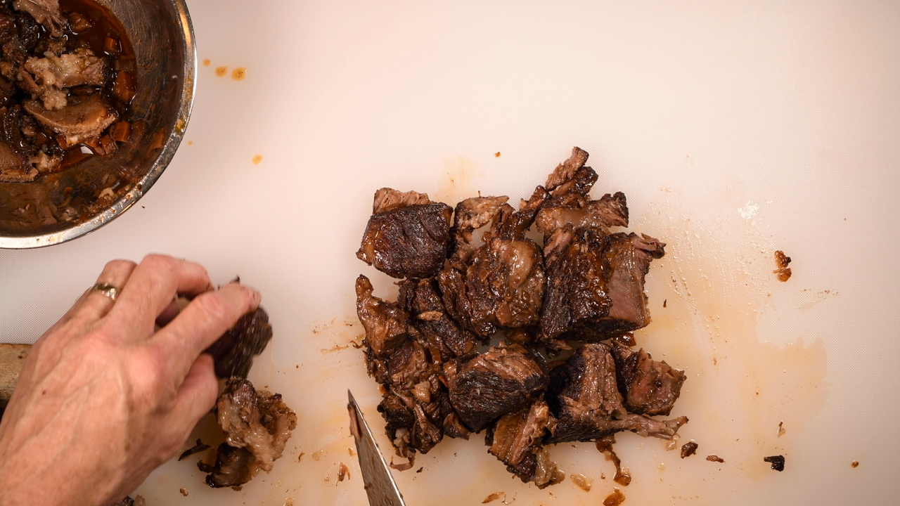 Remove Short Rib Meat From the Bone